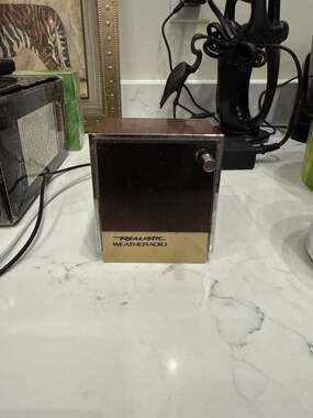 Vintage Realistic Weatheradio Cube Model 12-181 Simulated Rosewood Finish